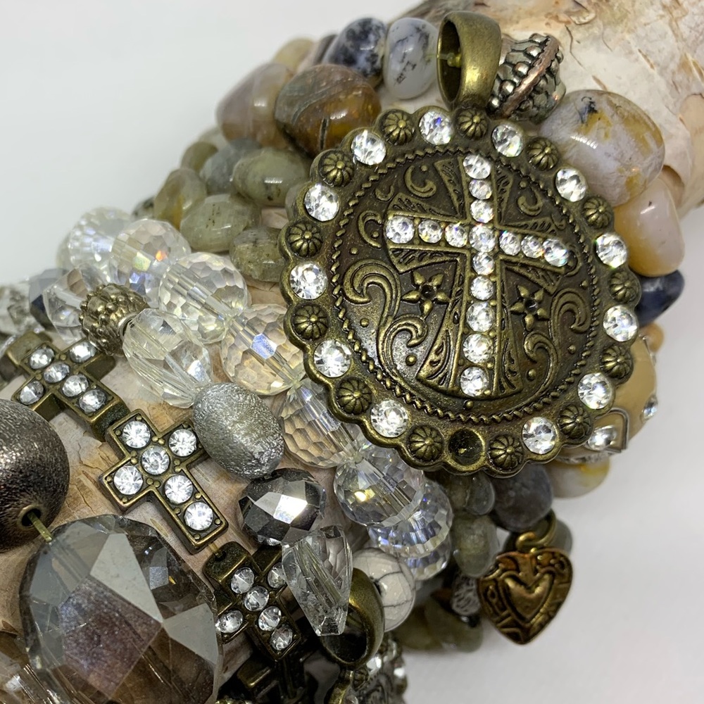 BRACELETS - Picture 3 of 3